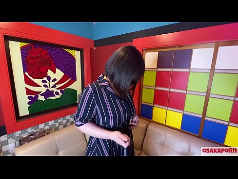❤️ Manis Jepang dengan payudara besar masturbasi dengan mainan seks dan mengalami orgasme. Dia berbicara dalam sebuah wawancara tentang pengalaman sialannya. Payudara besar dan vagina berbulu mengerang keras. Osakaporn ☑ Video seks pada kami
