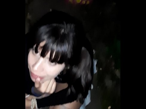❤️ Di jalan penis bengkak dengan imbalan permen ☑ Video seks pada kami